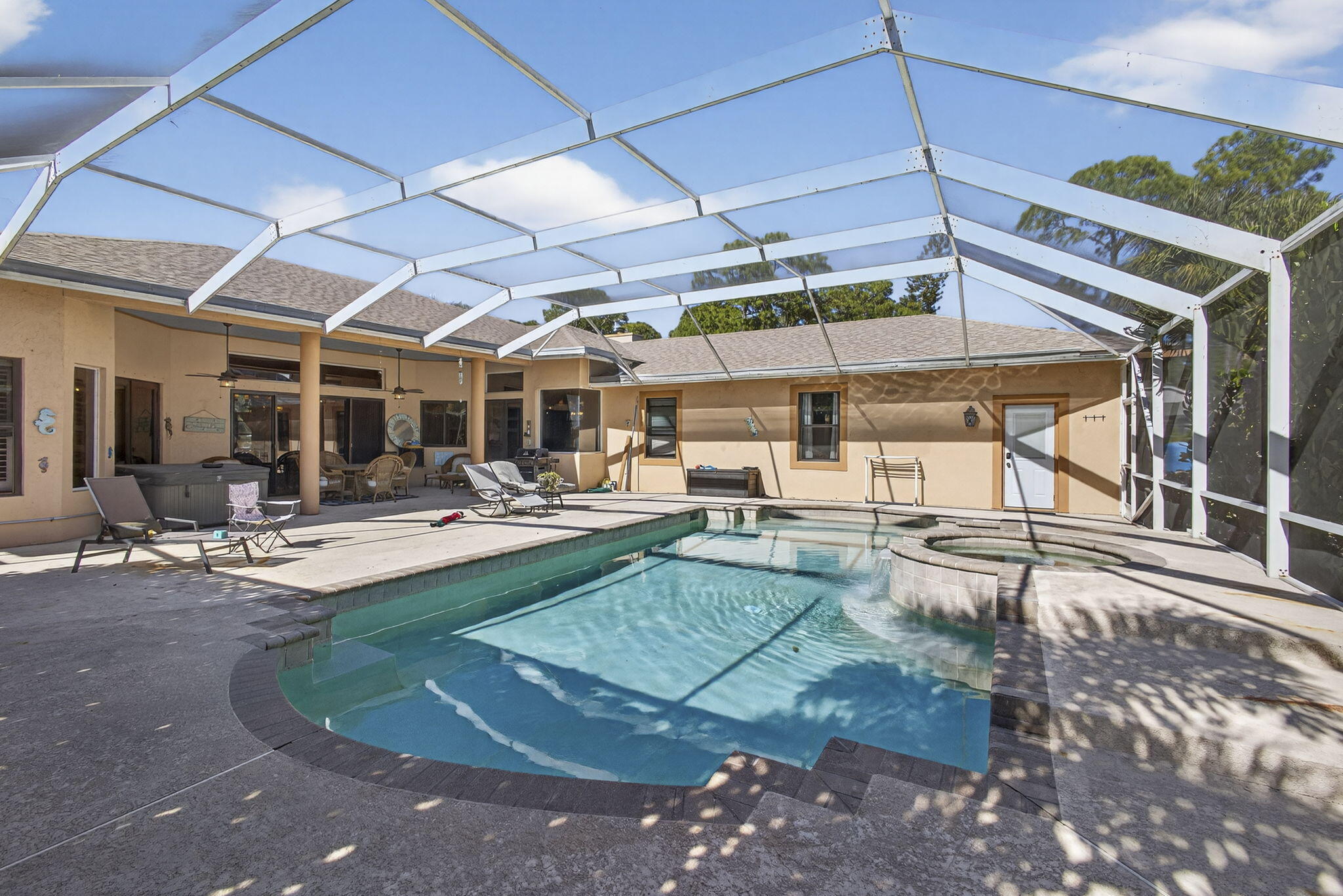 DEER RUN - Residential