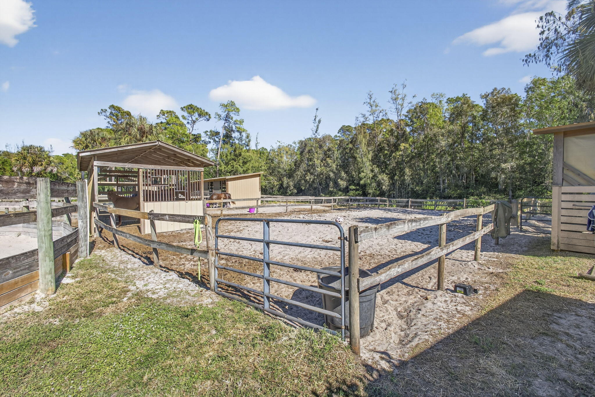 DEER RUN - Residential