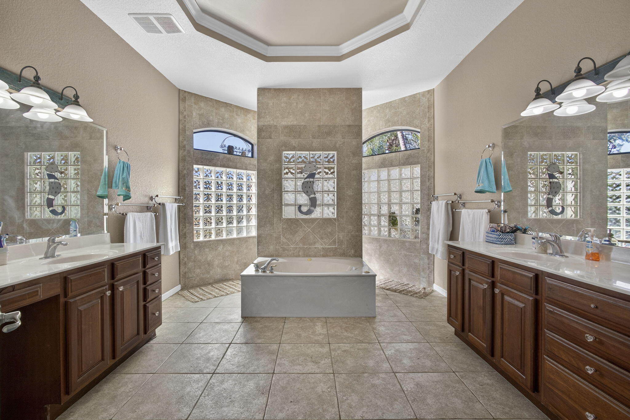 DEER RUN - Residential