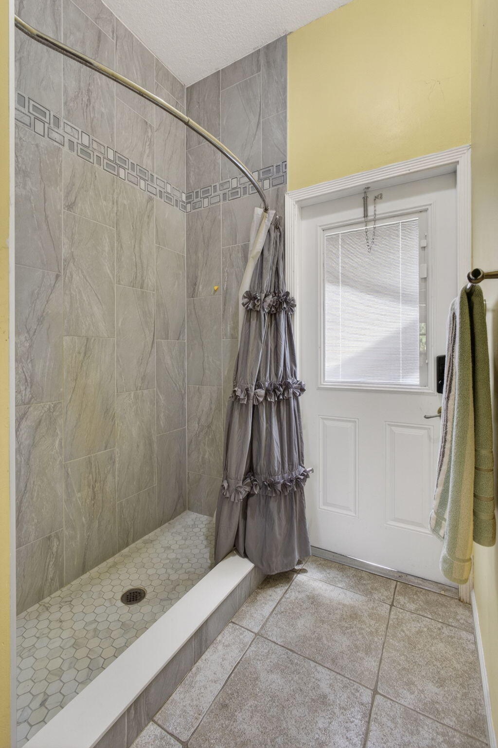 DEER RUN - Residential