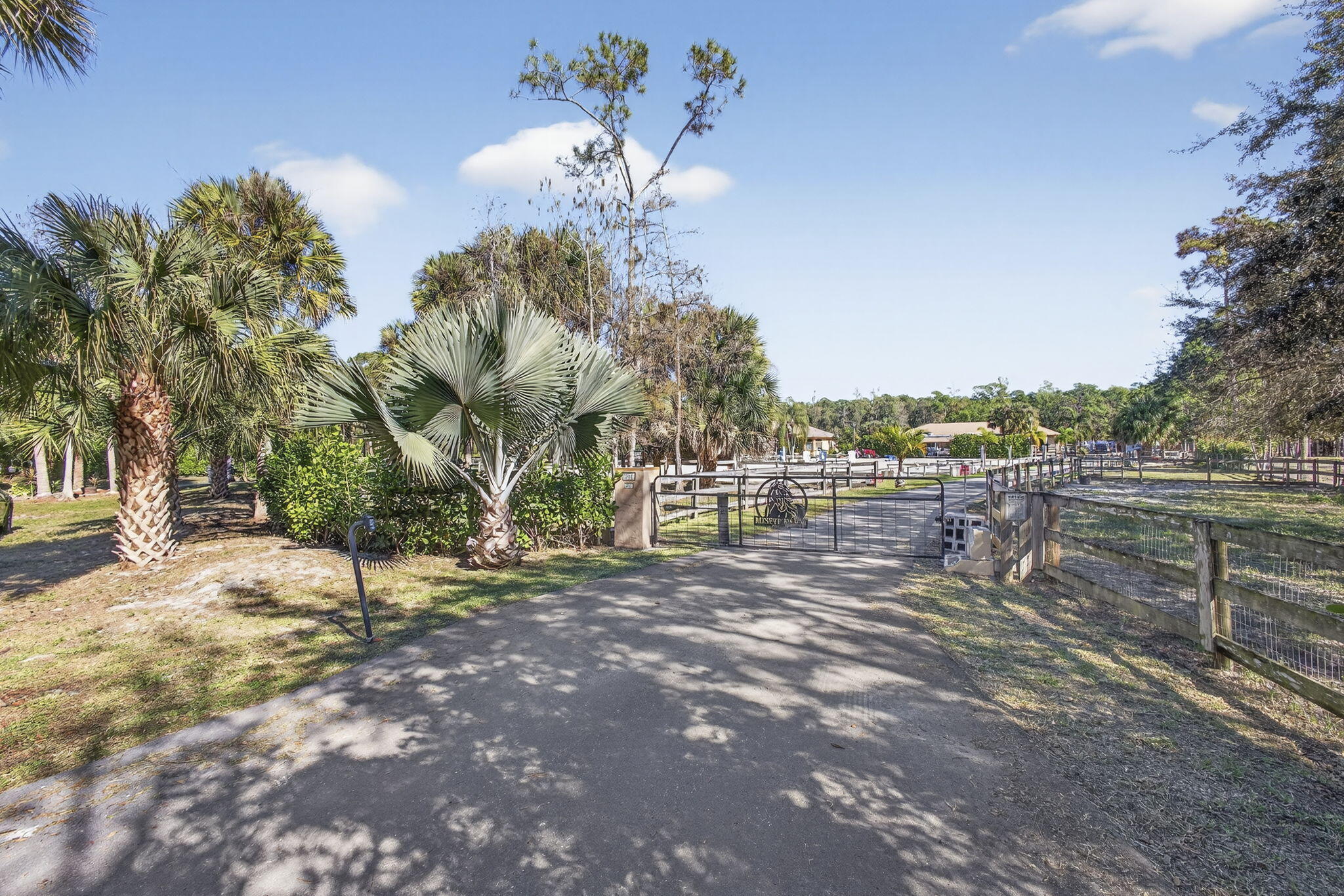 DEER RUN - Residential