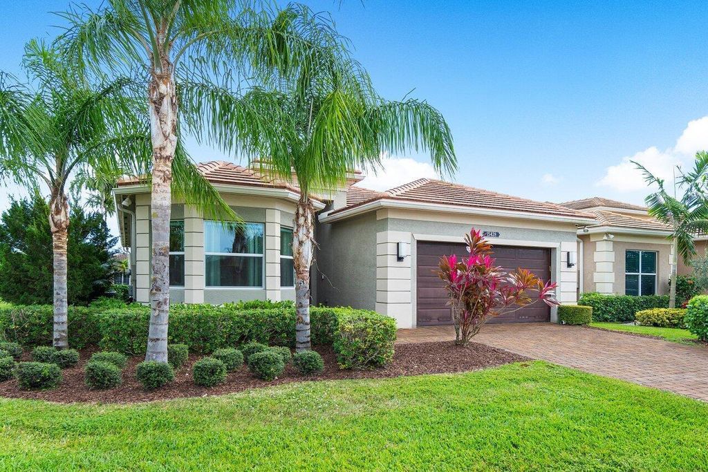 Photo of 15428 Blue River Road, Delray Beach, FL 33446 (MLS # R10937991)
