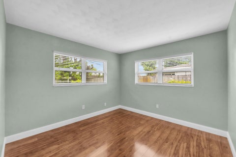 Tiny photo for 731 NE 49TH Street, Oakland Park, FL 33334 (MLS # B26087622)