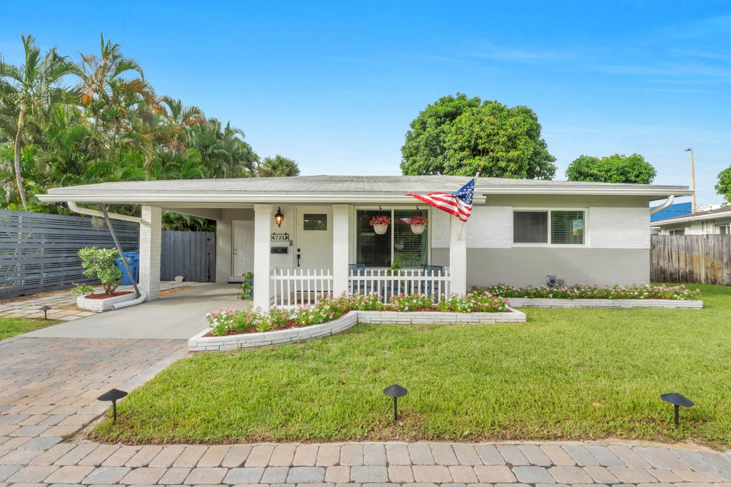 Photo of 731 NE 49TH Street, Oakland Park, FL 33334 (MLS # B26087622)