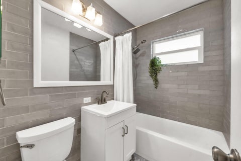 Tiny photo for 731 NE 49TH Street, Oakland Park, FL 33334 (MLS # B26087622)