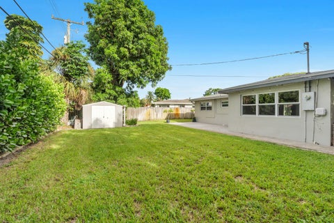 Tiny photo for 731 NE 49TH Street, Oakland Park, FL 33334 (MLS # B26087622)