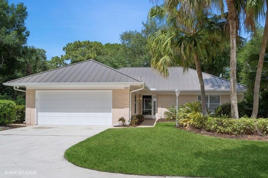 Photo of 7625 Winged Foot Court, Port Saint Lucie, FL 34986 (MLS # R10983439)