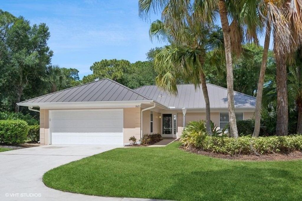 Photo of 7625 Winged Foot Court, Port Saint Lucie, FL 34986 (MLS # R10983439)