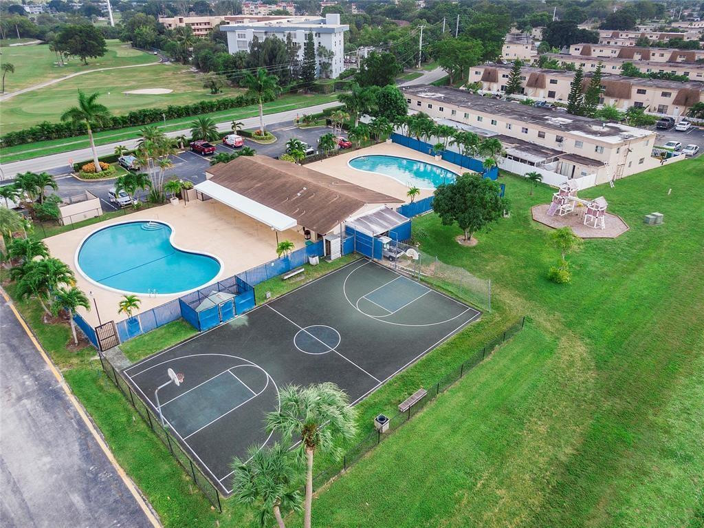 ORIOLE GARDENS CONDO - Residential