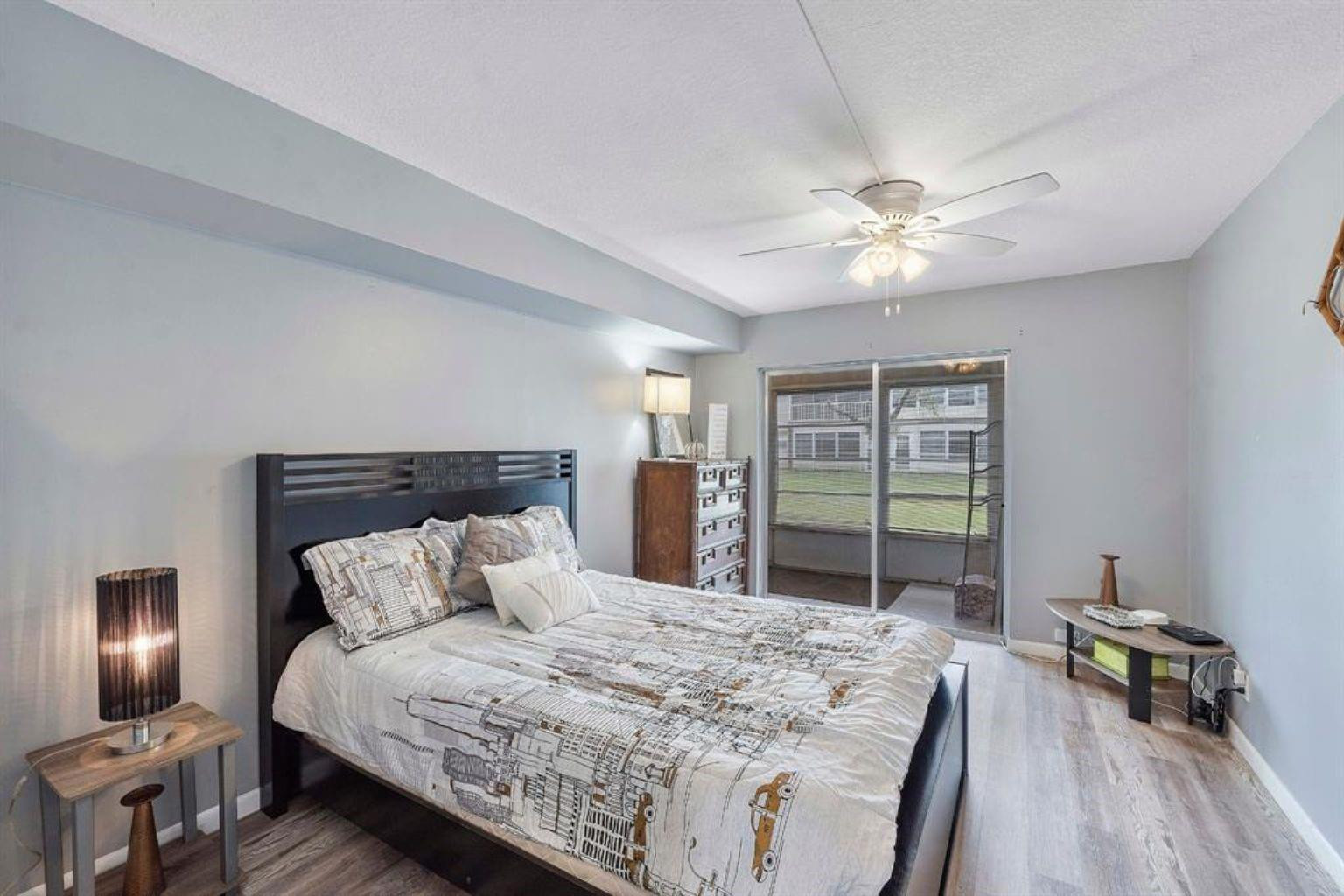 ORIOLE GARDENS CONDO - Residential