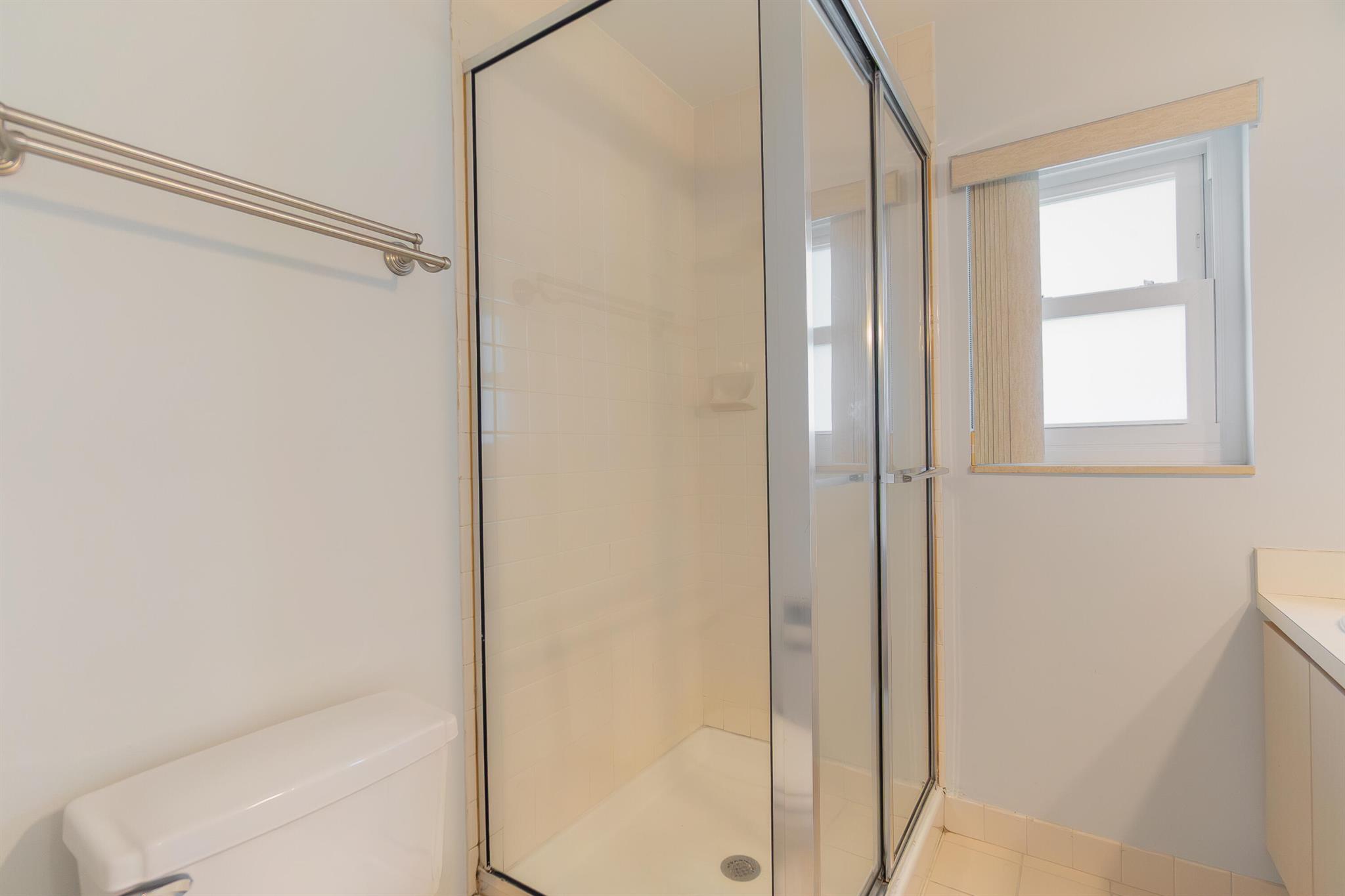 STAMFORD AT ROYAL PALM BE - Residential Lease