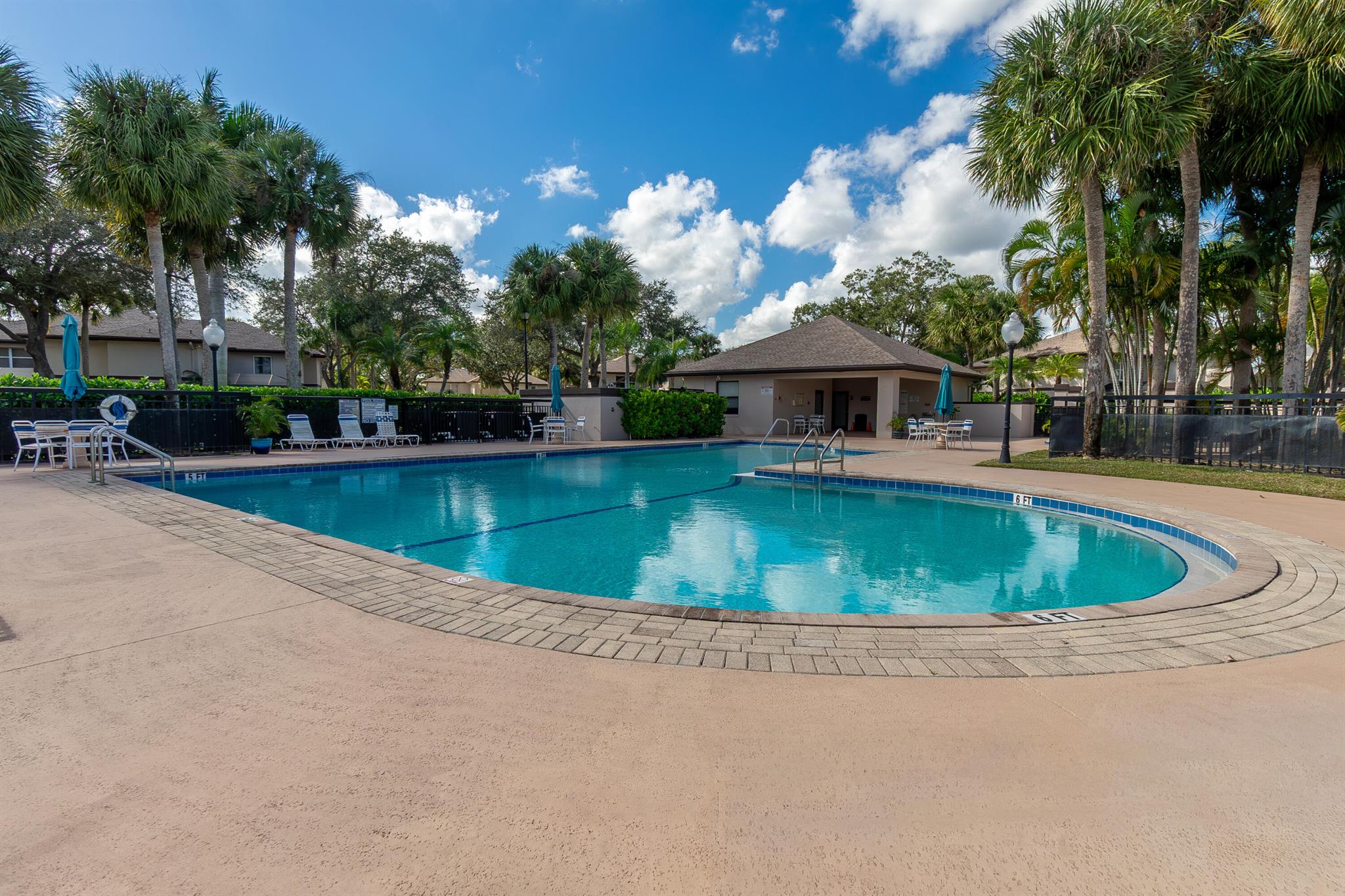 STAMFORD AT ROYAL PALM BE - Residential Lease