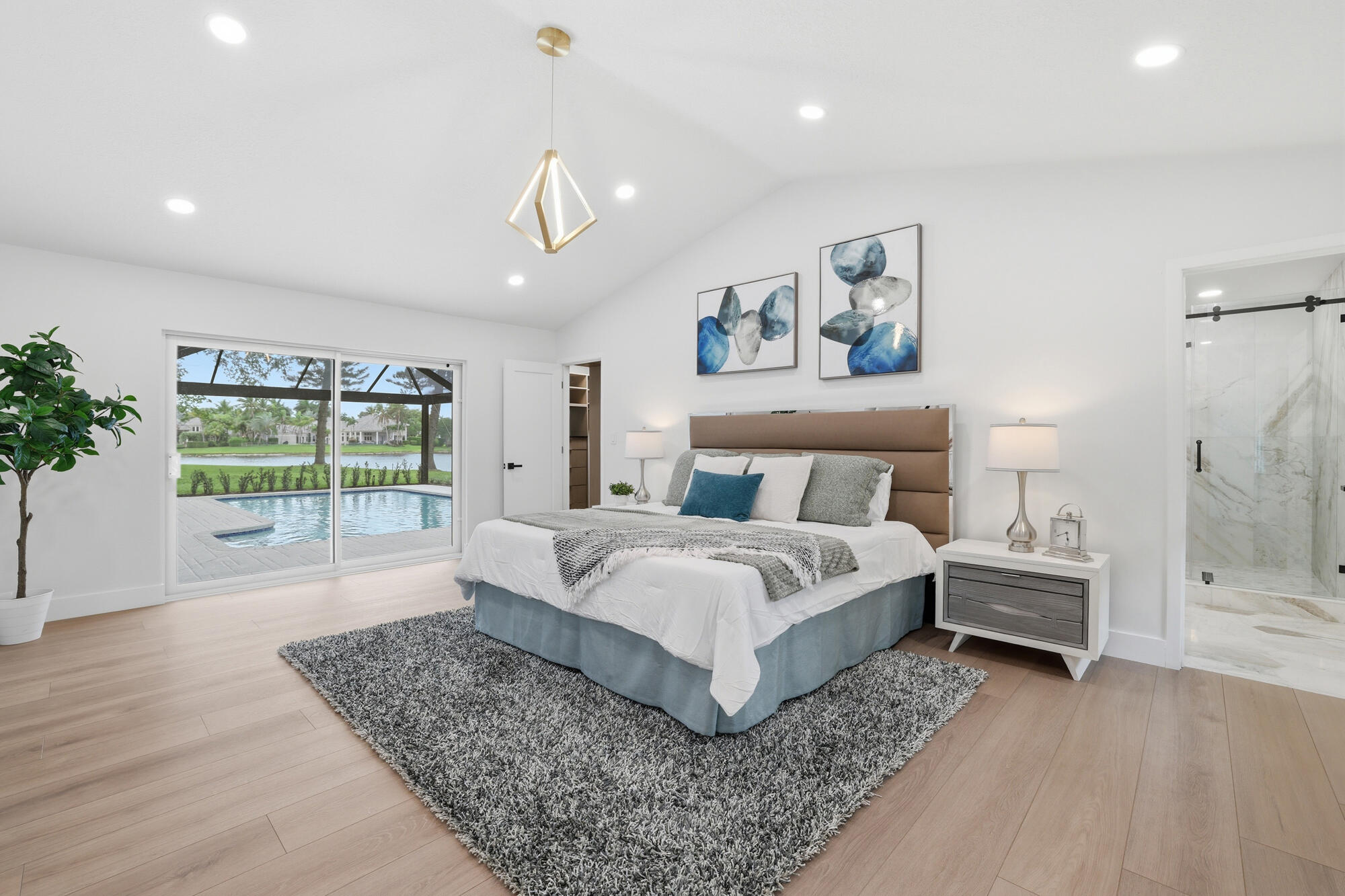 PARKLAND LAKES - Residential