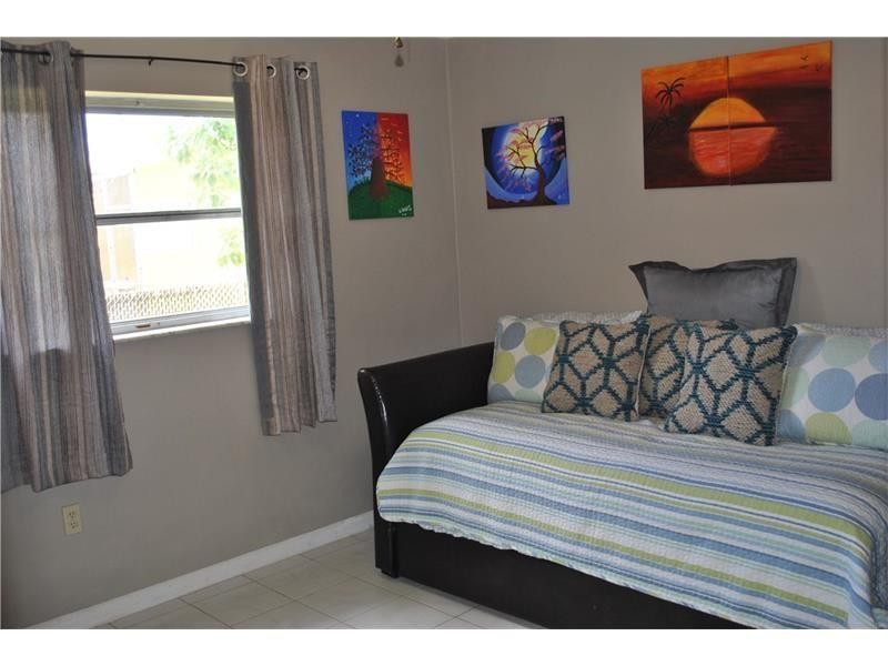 Sunrise Golf Village Sec - Residential