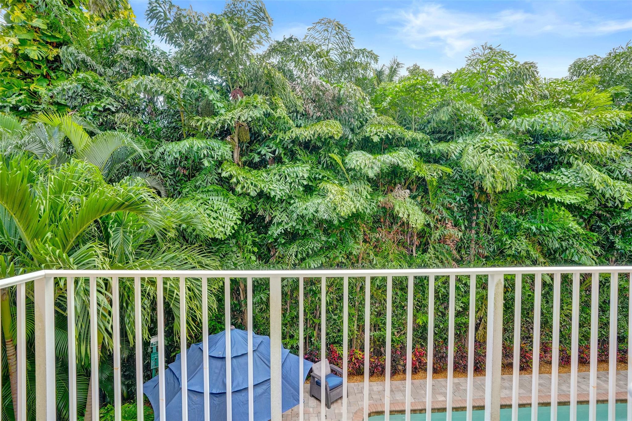 624 NE 29 Drive Townhomes - Residential