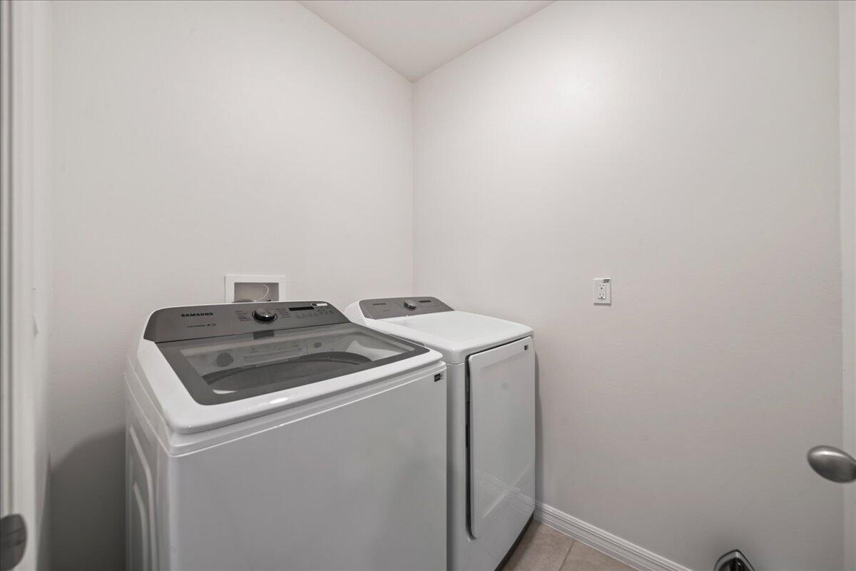 CYPRESS BAY PRESERVE - PHASE 2 - Residential