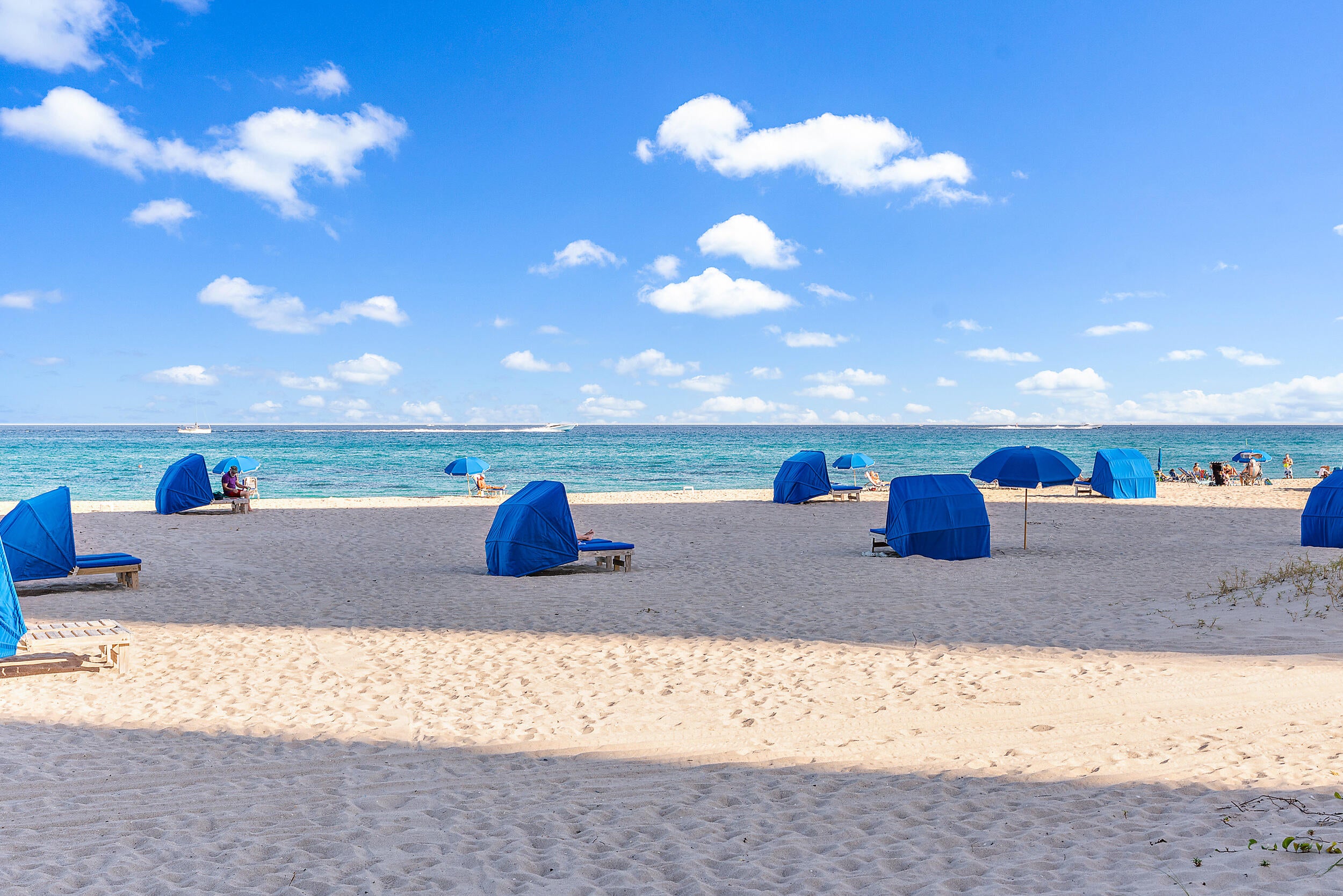 3000 N Ocean Drive 38C