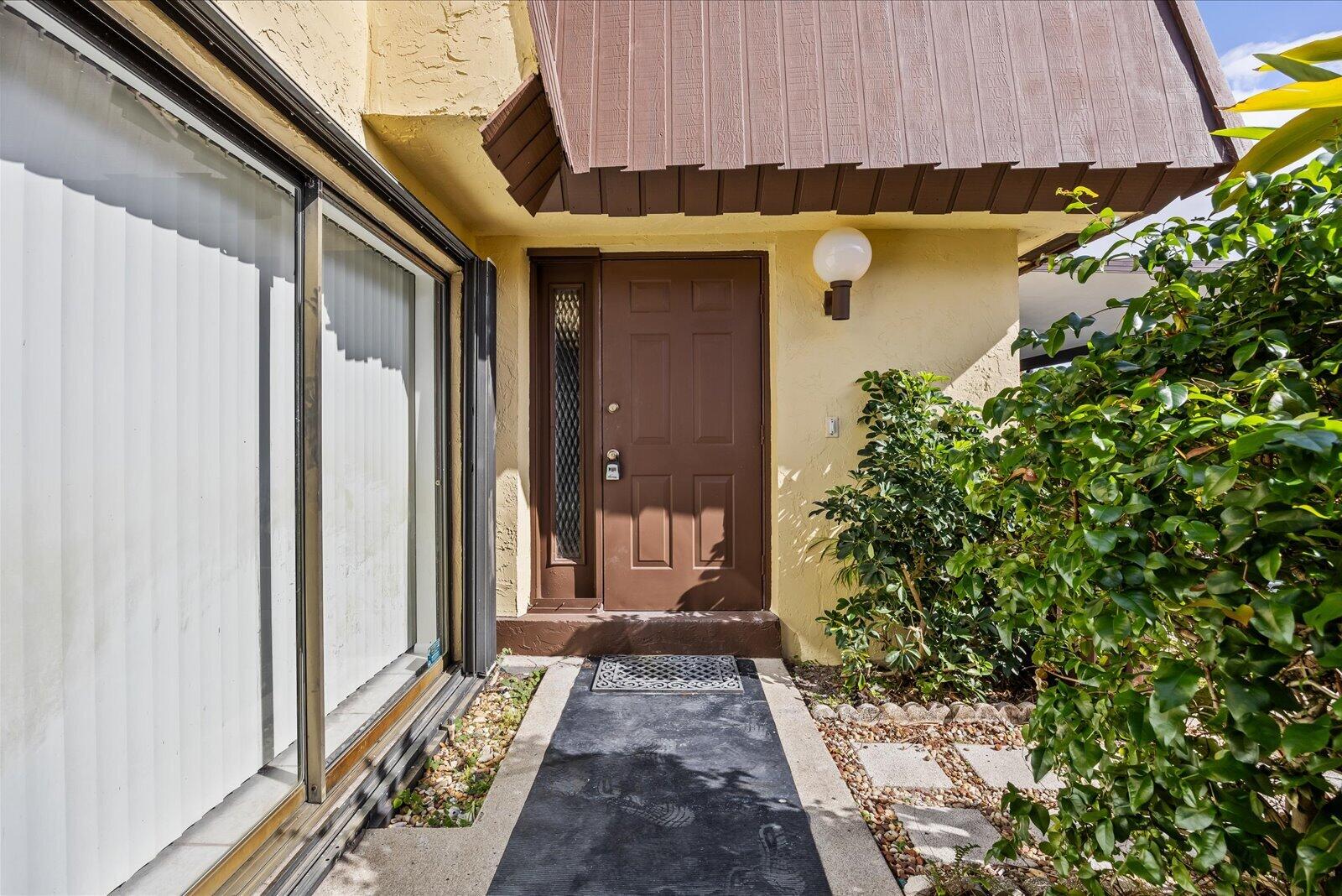 CEDAR GARDENS TOWNHOUSES - Residential