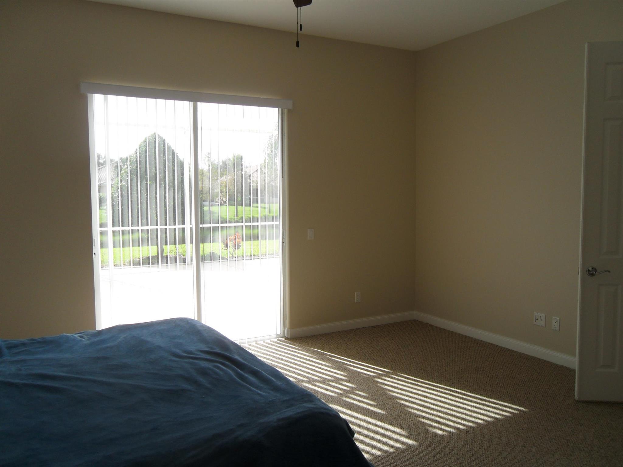 VILLAGEWALK OF WELLINGTON - Residential Lease