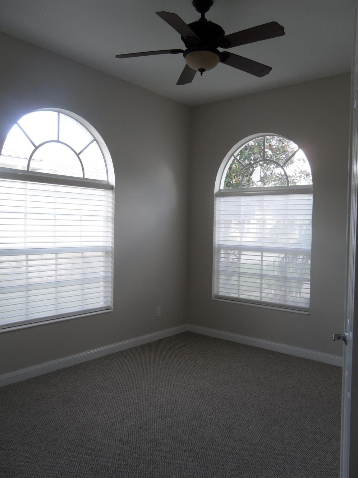 VILLAGEWALK OF WELLINGTON - Residential Lease