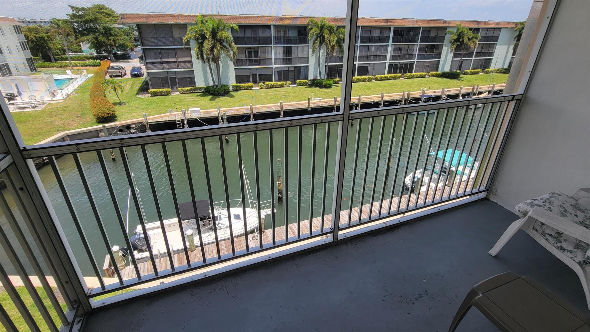 LAKE COLONY APTS THREE IN - Residential Lease