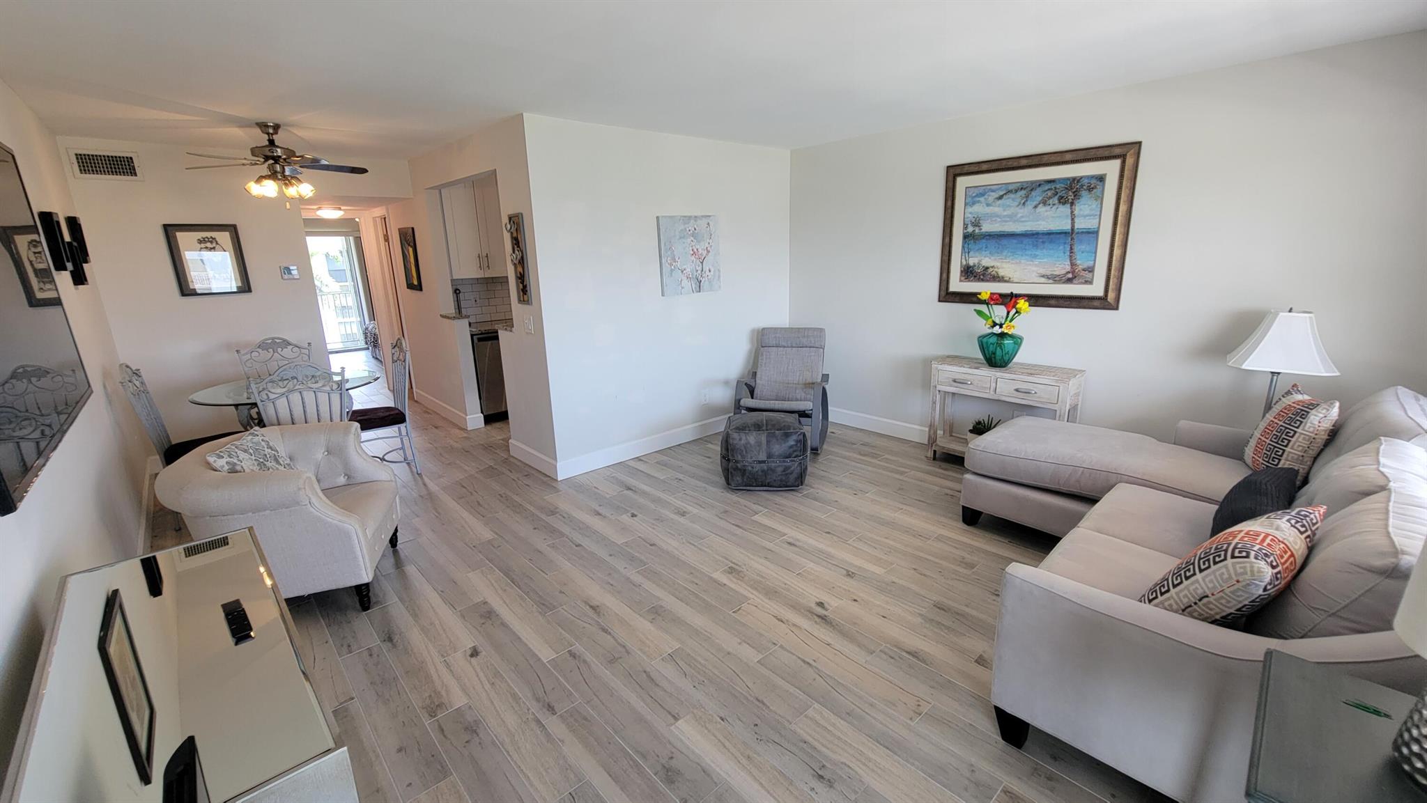 LAKE COLONY APTS THREE IN - Residential Lease