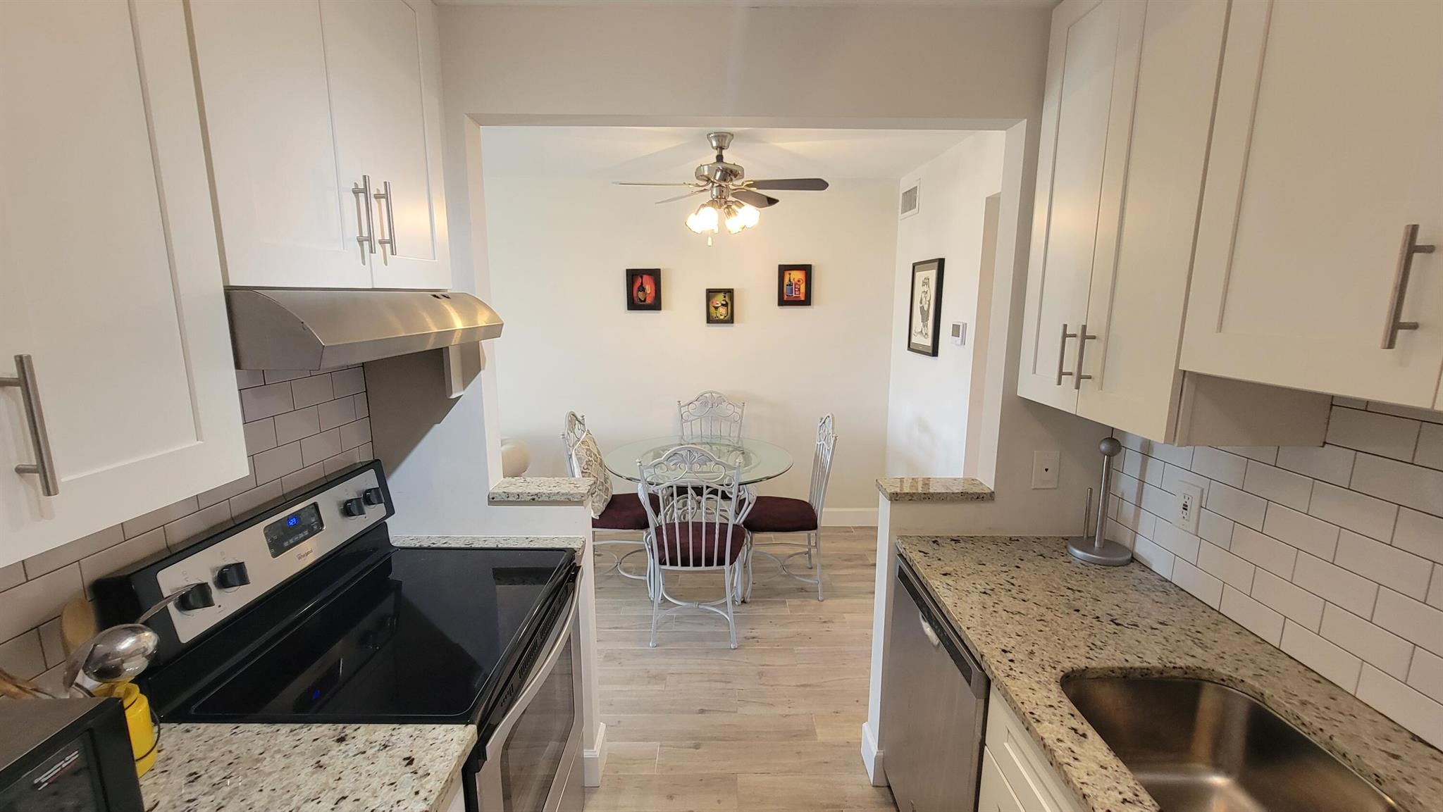 LAKE COLONY APTS THREE IN - Residential Lease