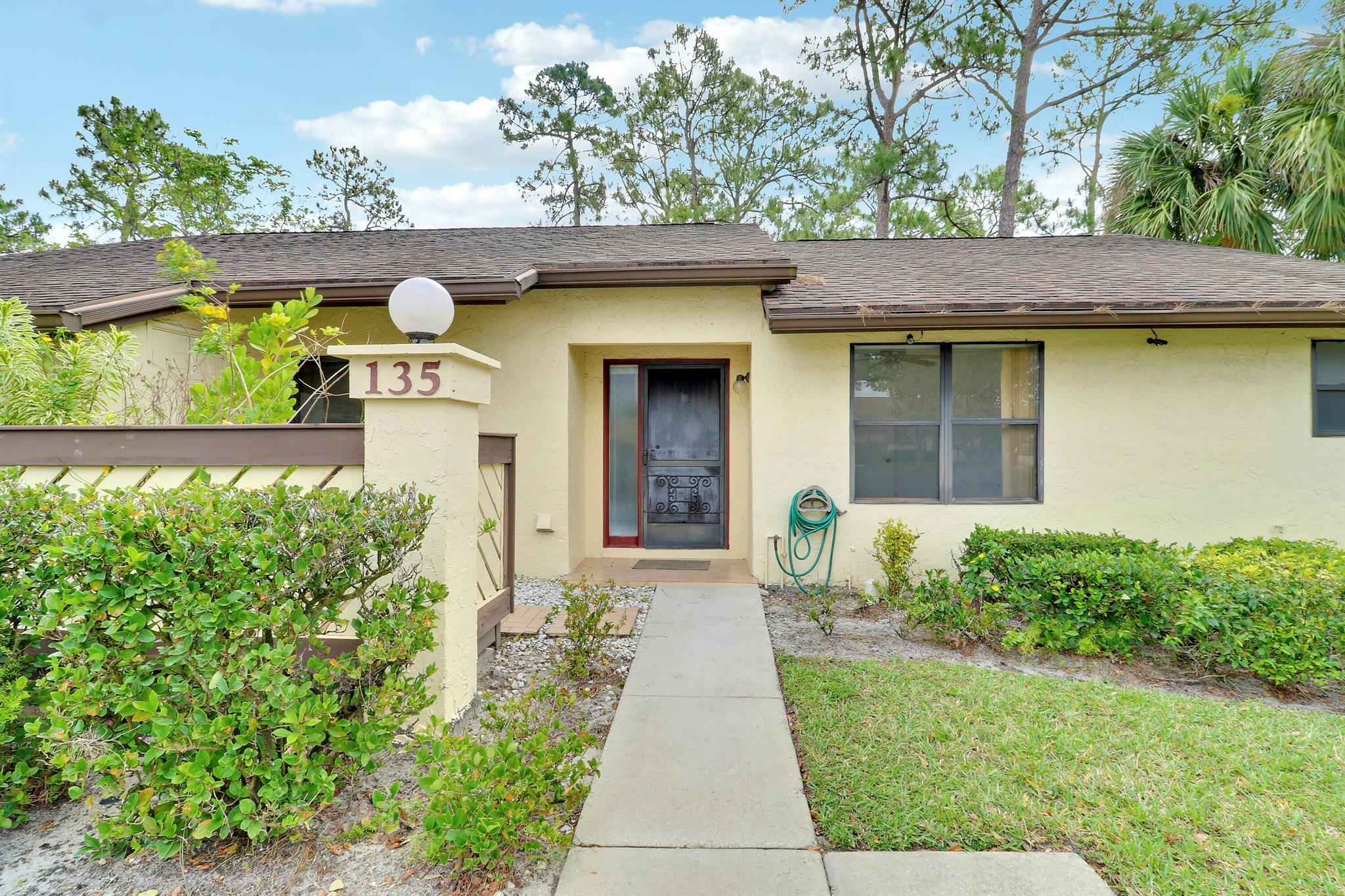 Cosy 3 bedroom 2 bath villa located in the active 55+ community of Strathmore Gate in Royal Palm Beach. As the largest model in the community, this end unit has a spacious floorpan and an enclosed patio providing extended living space. This community is located close to shopping and restaurants and also offers clubhouse, fitness center and walking paths. Schedule your showing today.