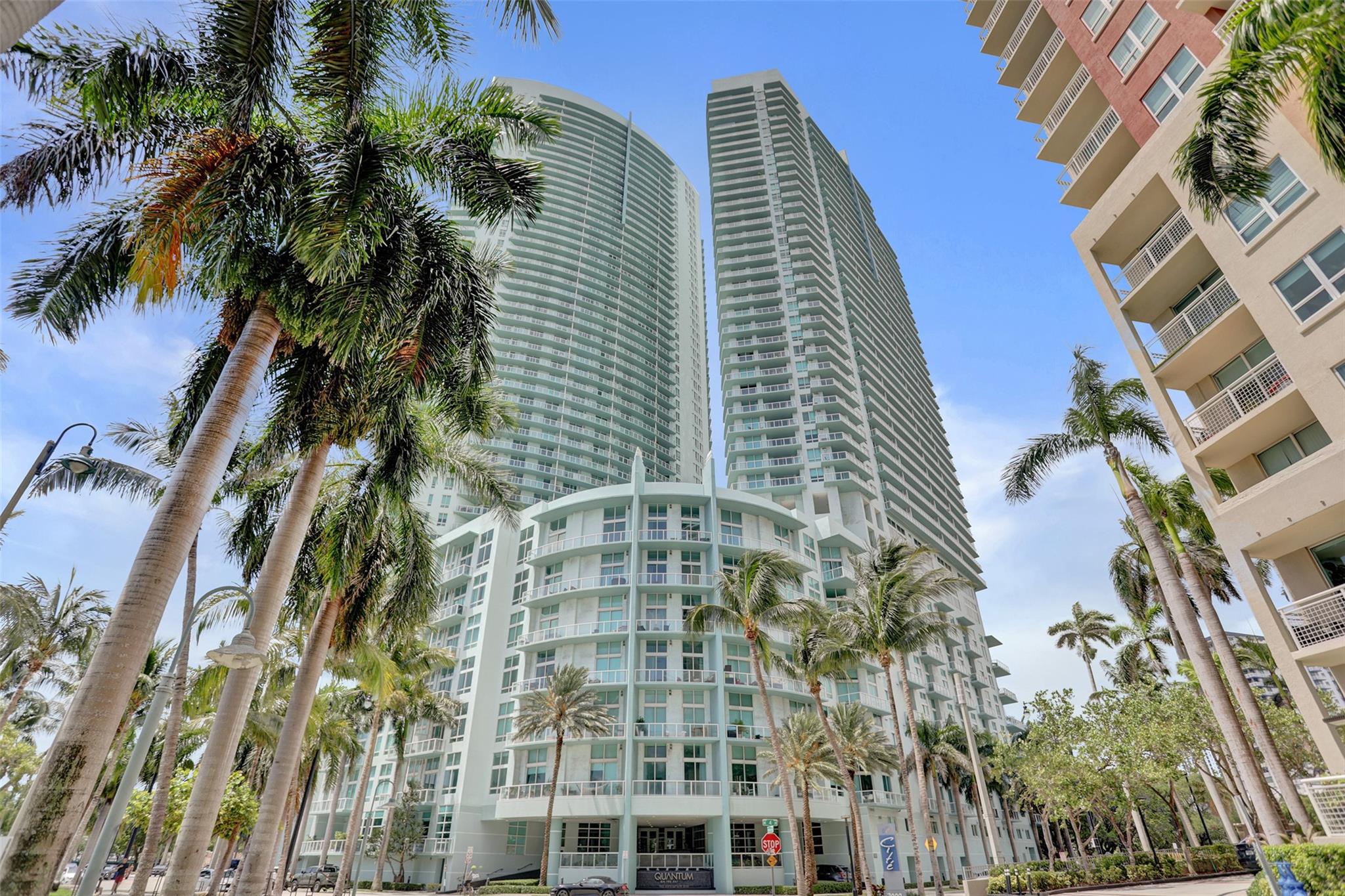 Quantum on The Bay - Residential
