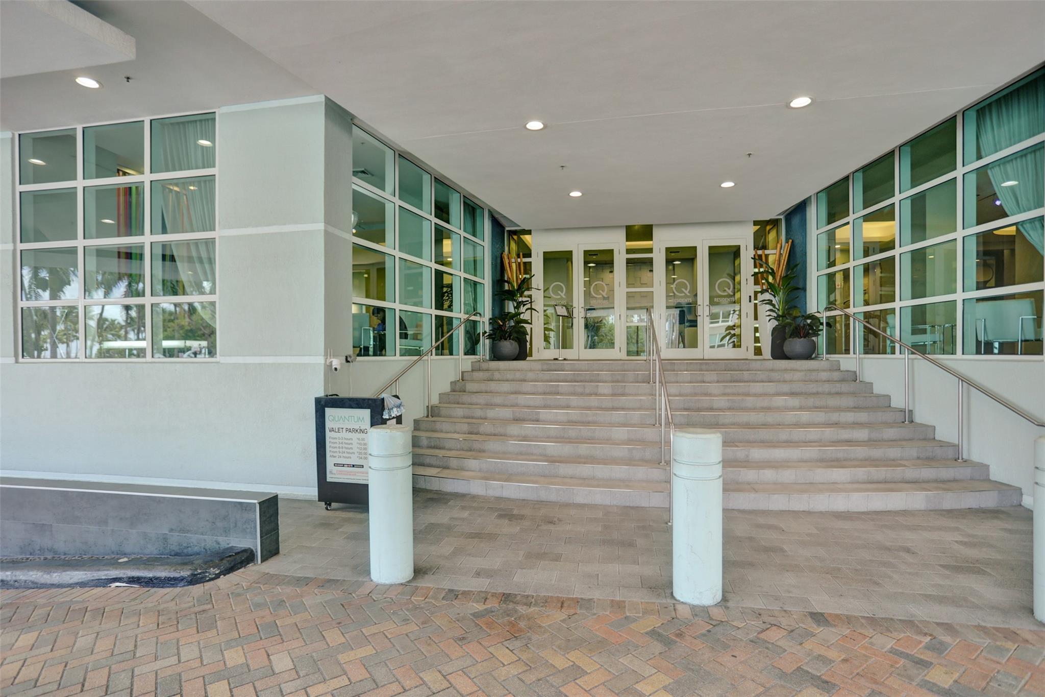 Quantum on The Bay - Residential