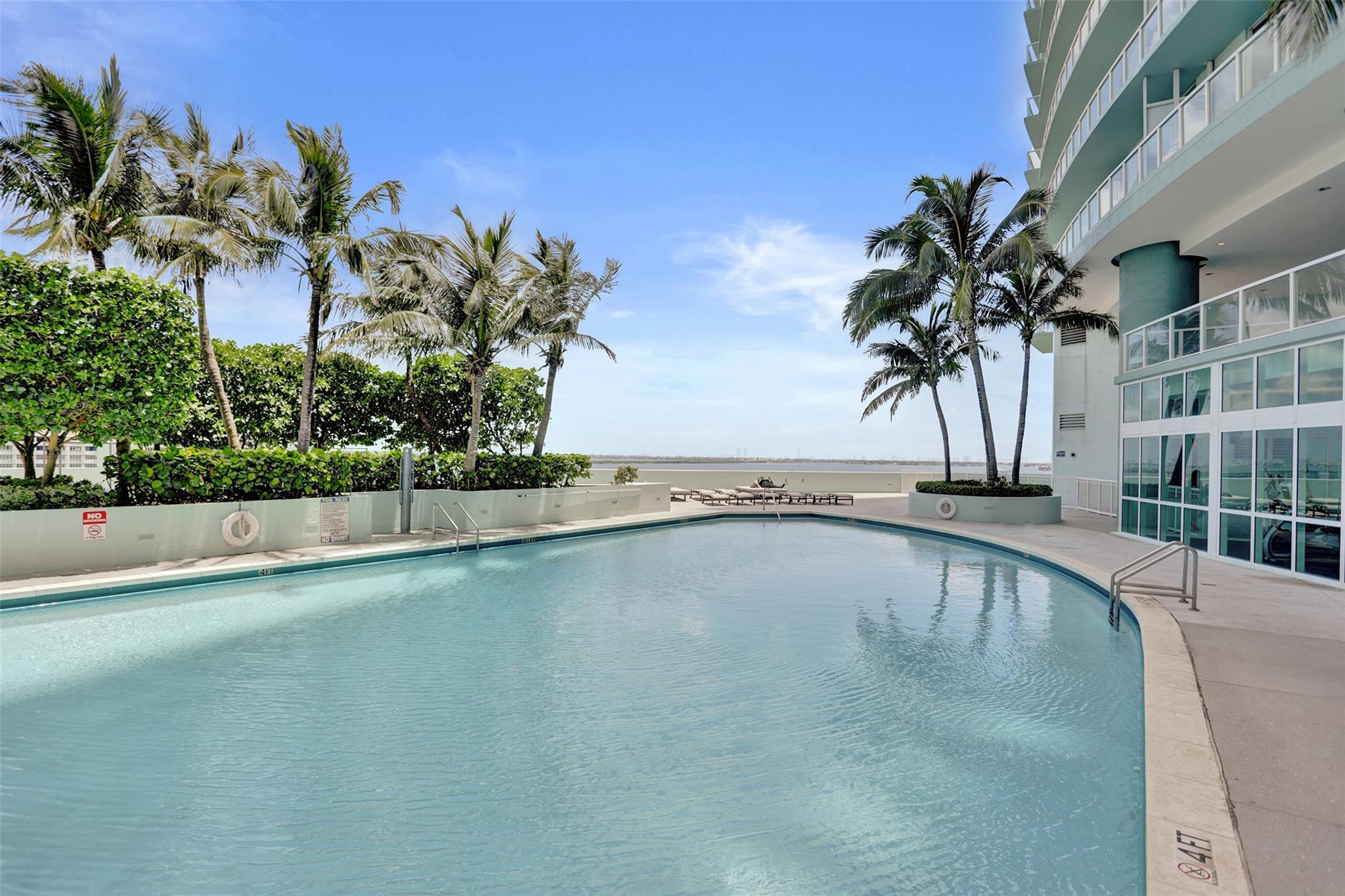 Quantum on The Bay - Residential