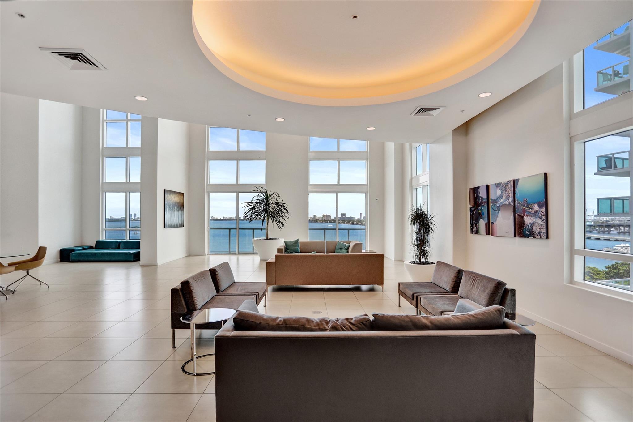 Quantum on The Bay - Residential