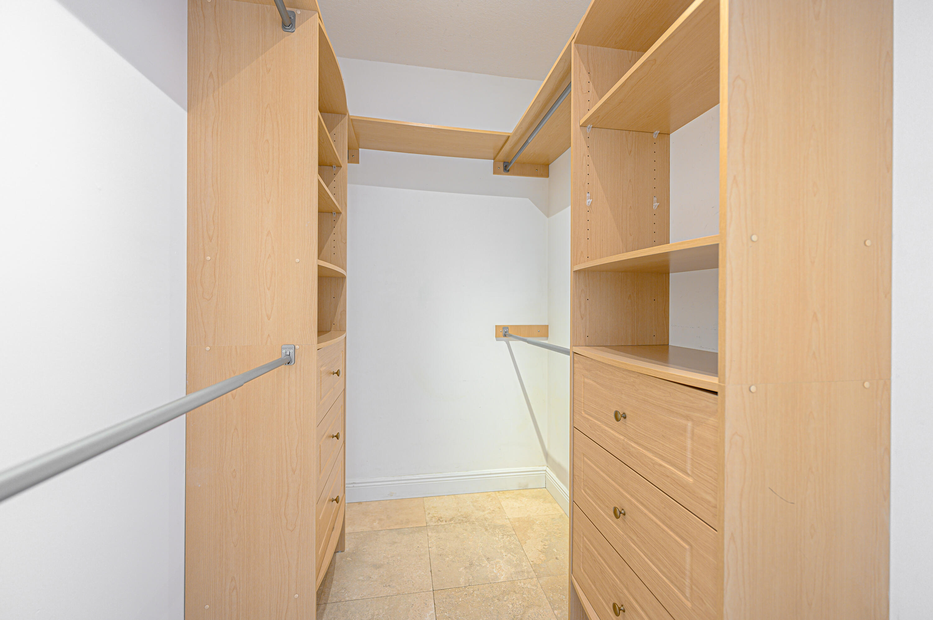 THE MINORCA CONDO - Residential Lease