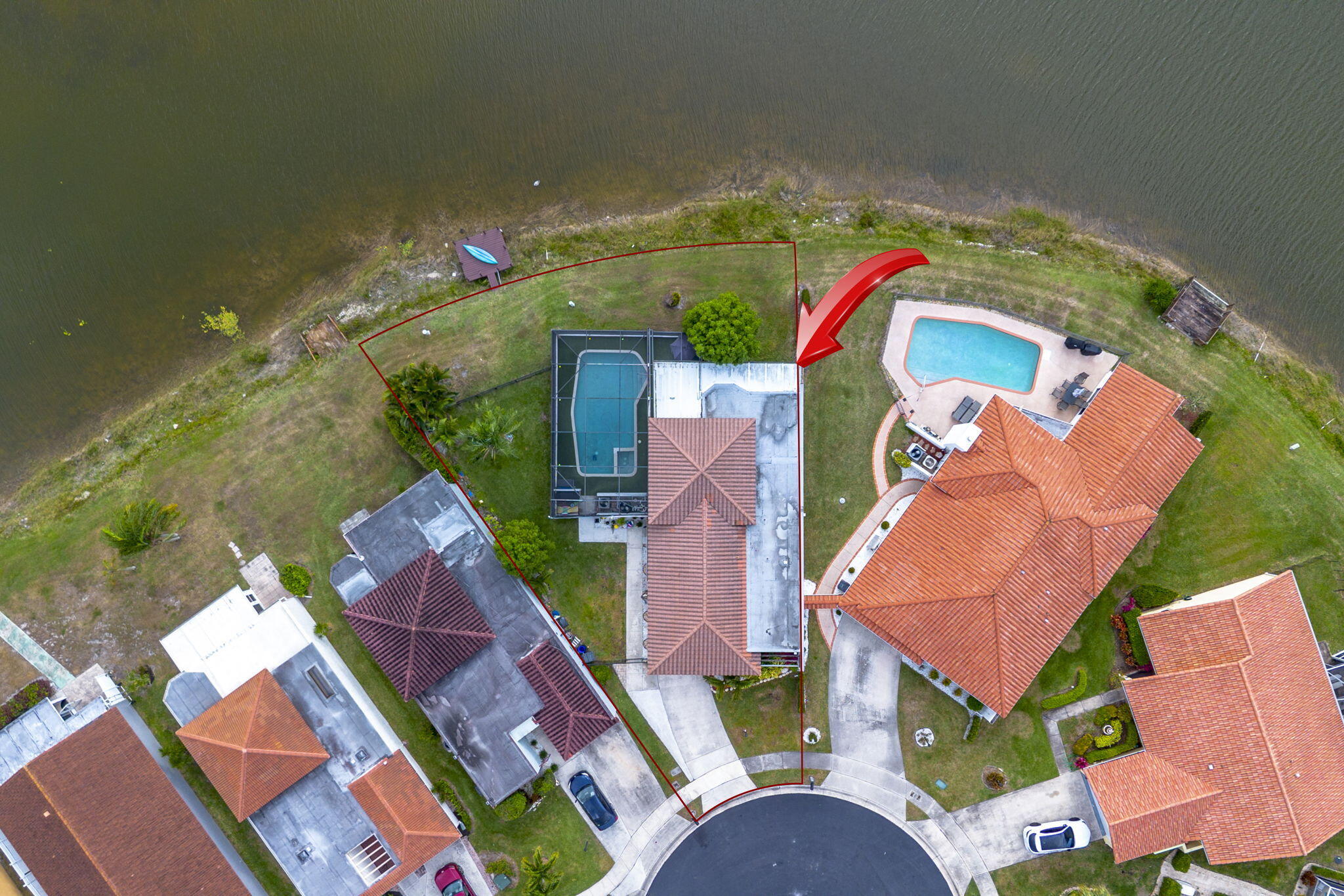 LAKES OF SHERBROOKE - Residential