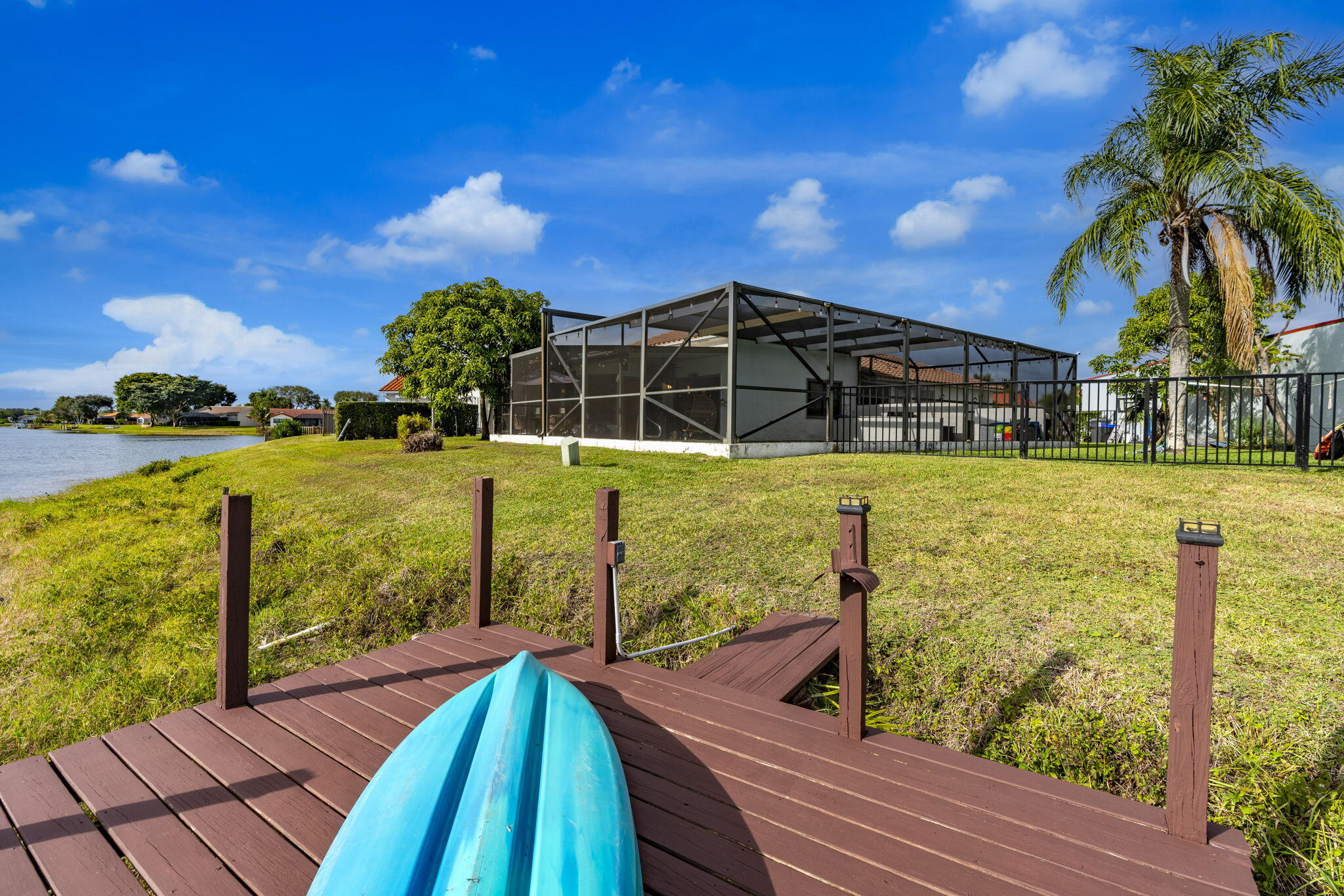 LAKES OF SHERBROOKE - Residential