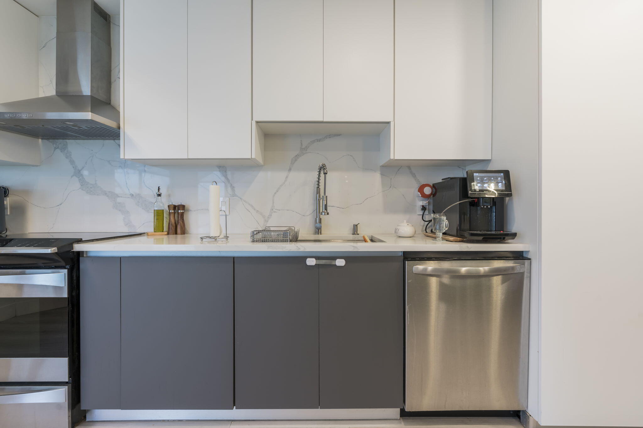 LAKES OF SHERBROOKE - Residential