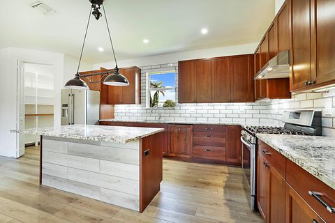 2510 Lake Drive N Boynton Beach FL 33435