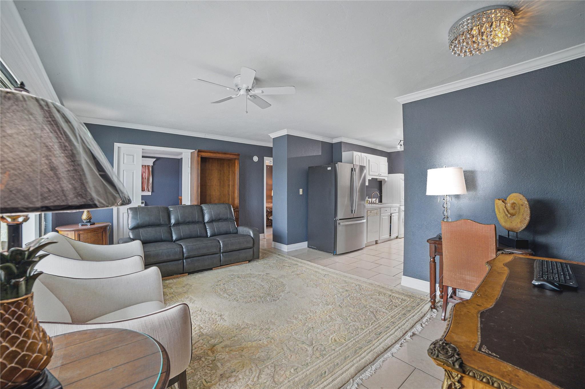 1005 SE 15th St 5D
