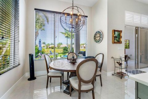 Single Family Residence in Palm Beach Gardens FL 104 Siesta Way 16.jpg