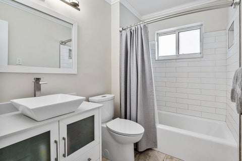 Tiny photo for 3444 Pierce Street, Hollywood, FL 33021 (MLS # B26087134)