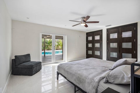 Tiny photo for 3444 Pierce Street, Hollywood, FL 33021 (MLS # B26087134)