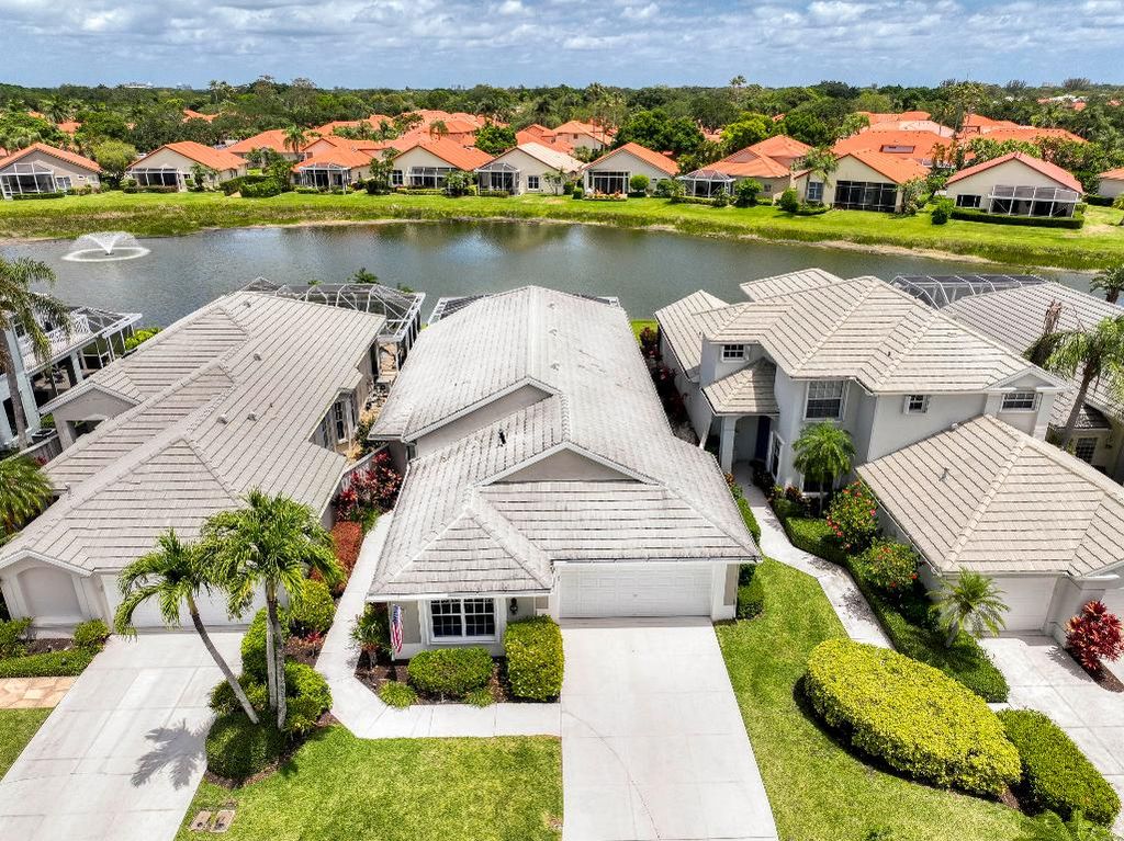 Photo of 635 Masters Way, Palm Beach Gardens, FL 33418 (MLS # R11088336)