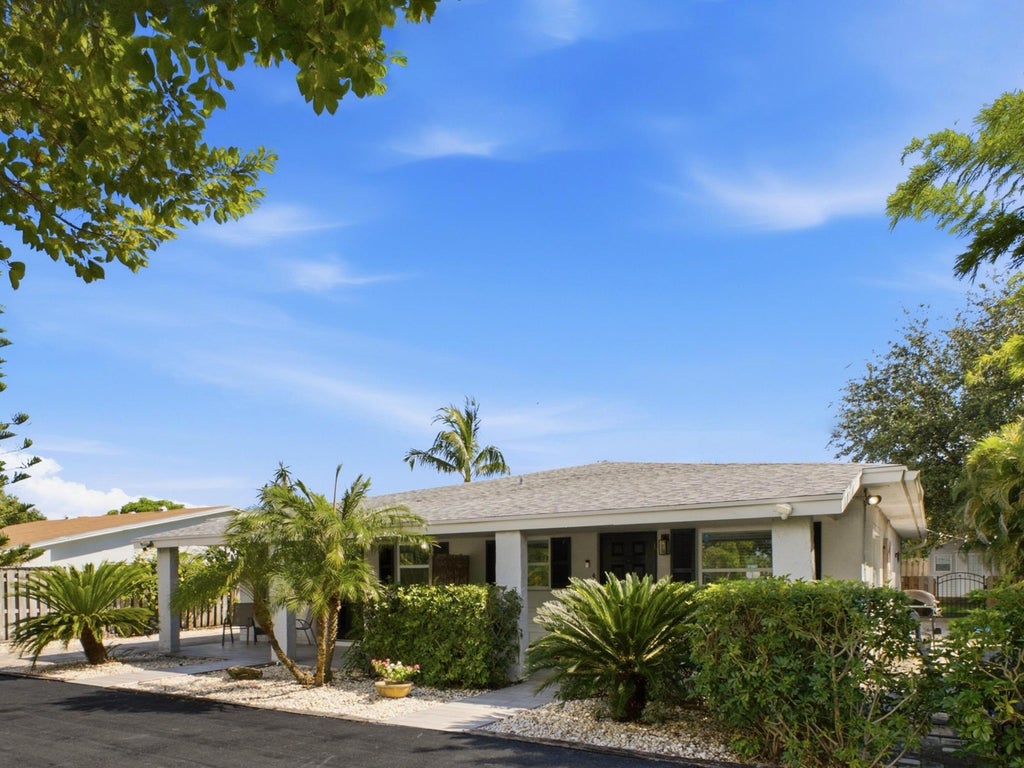 Photo of 3125 Albatross Road, Delray Beach, FL 33444 (MLS # B26086244)
