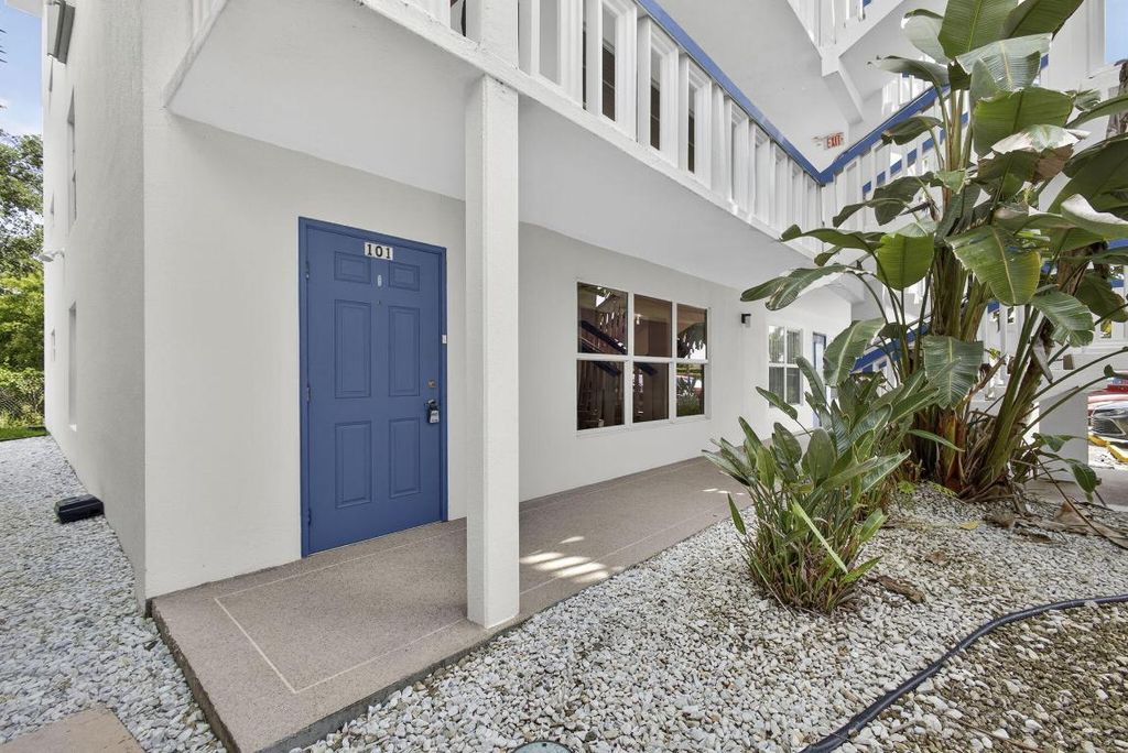 Photo of 101 Greenbrier A, West Palm Beach, FL 33417 (MLS # R11128040)