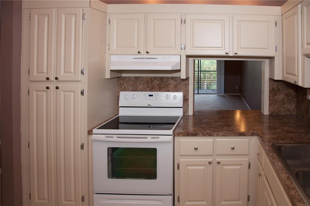 LAKES OF CARRIAGE HILLS - Residential