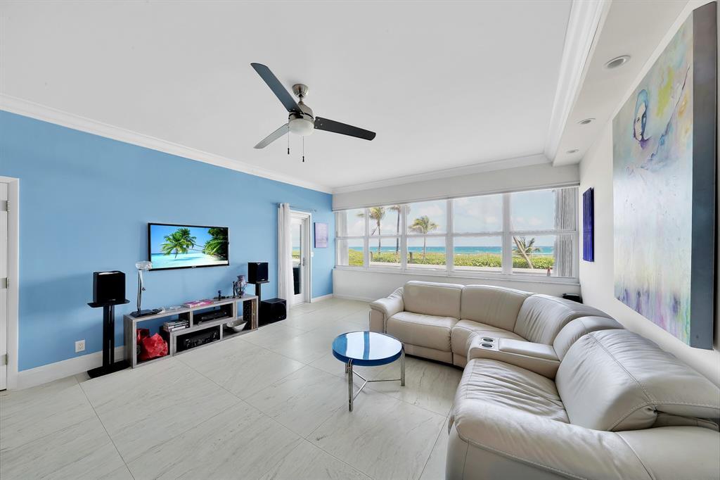 THREE THOUSAND CONDO - Residential