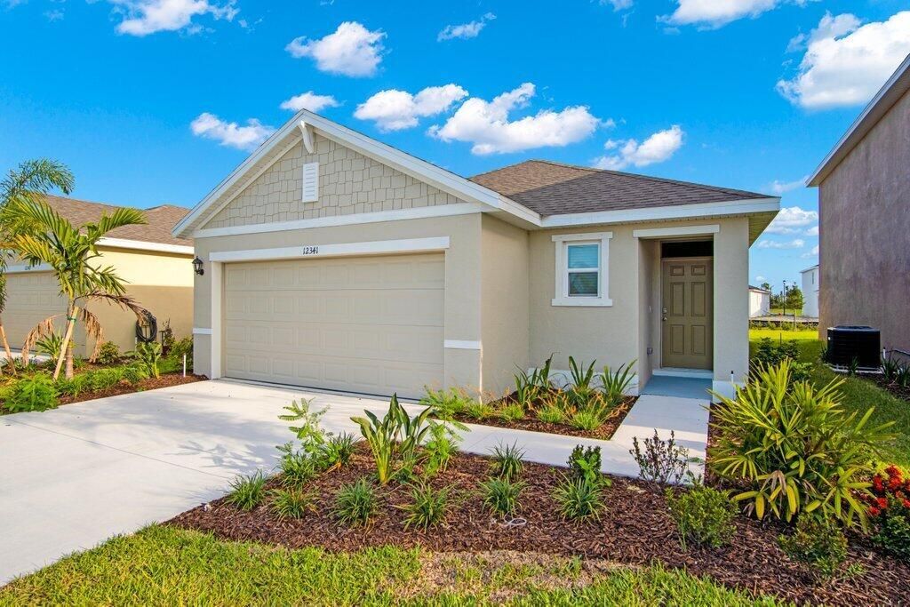 Photo of 12341 SW Nettuno Way, Port Saint Lucie, FL 34987 (MLS # R10992390)