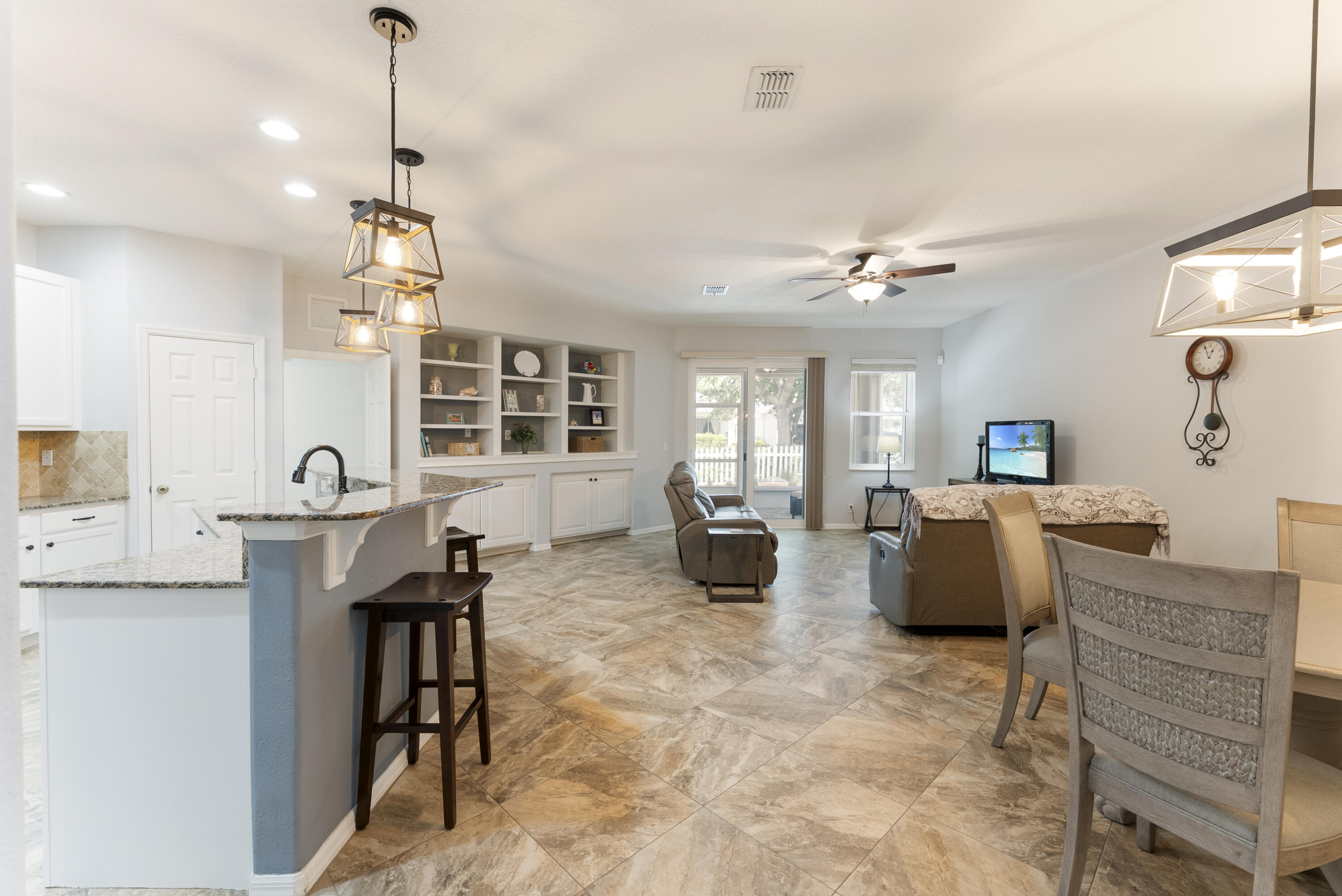 POINTE WEST CENTRAL VILLAGE PHASE IV - Residential
