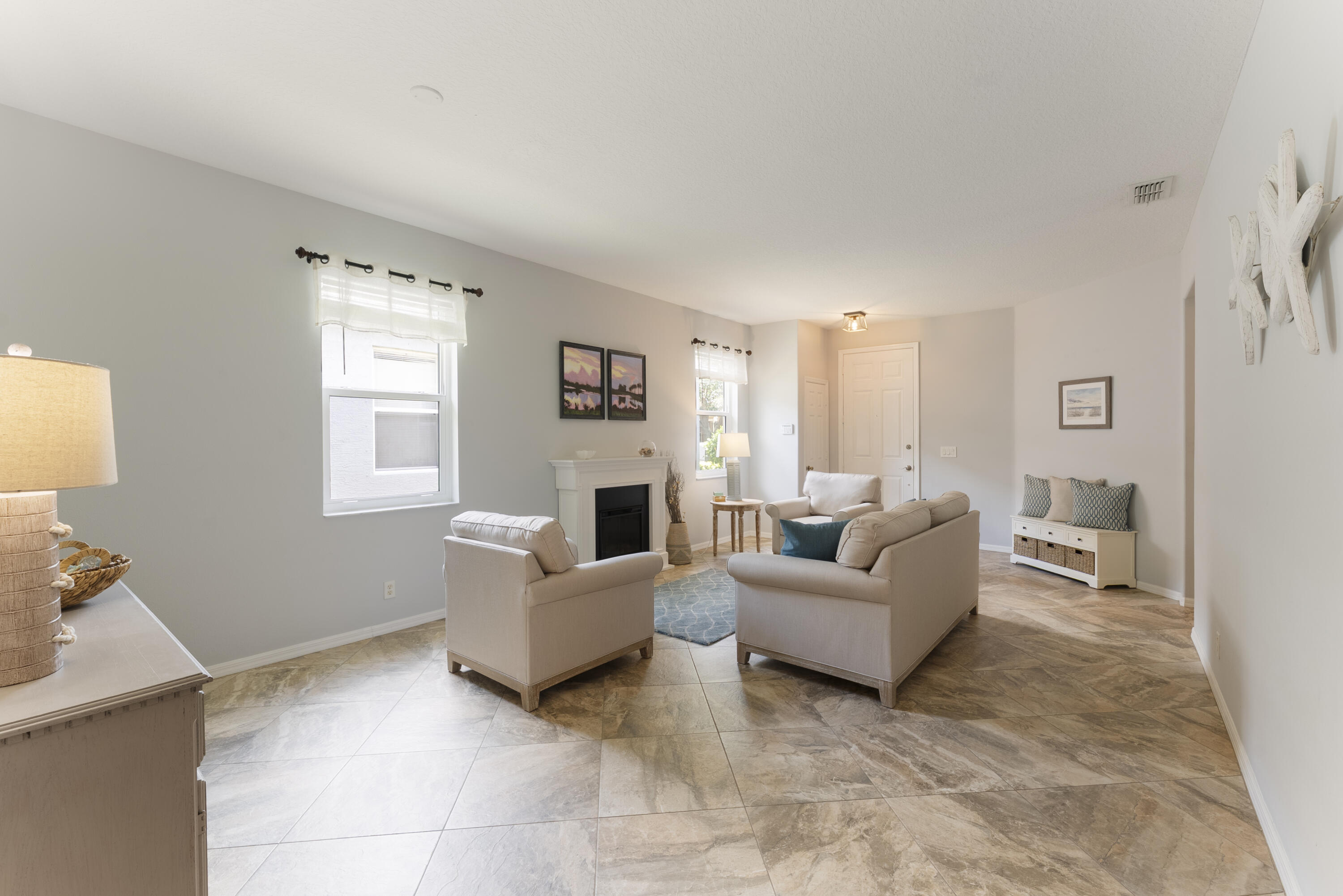 POINTE WEST CENTRAL VILLAGE PHASE IV - Residential