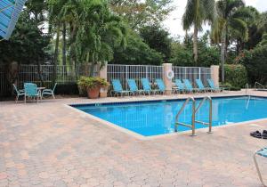 VILLAGE AT ABACOA CONDO - Residential